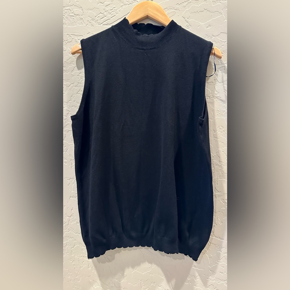 Joseph A  Sleeveless Blouse Sweater Size XL